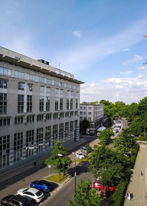 Great 2 Bdr Apartment, Prestigious Location In The Center Of Warsaw. Leilighet *