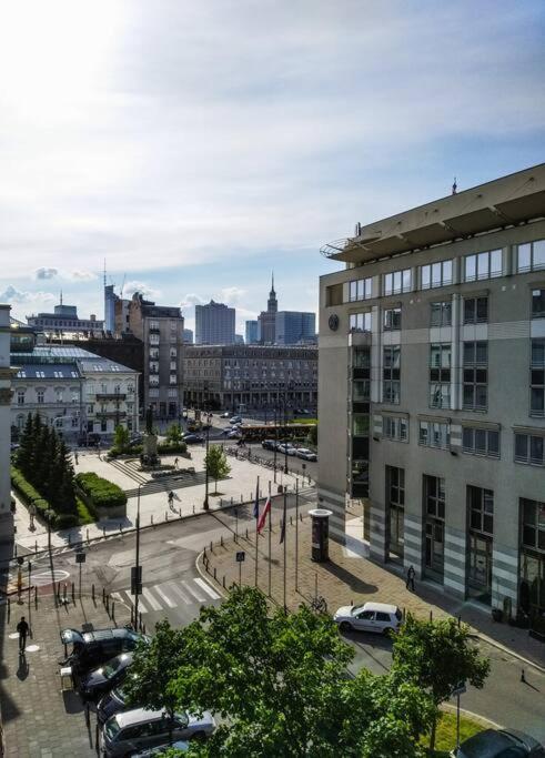 Great 2 Bdr Apartment, Prestigious Location In The Center Of Warsaw. Apartament